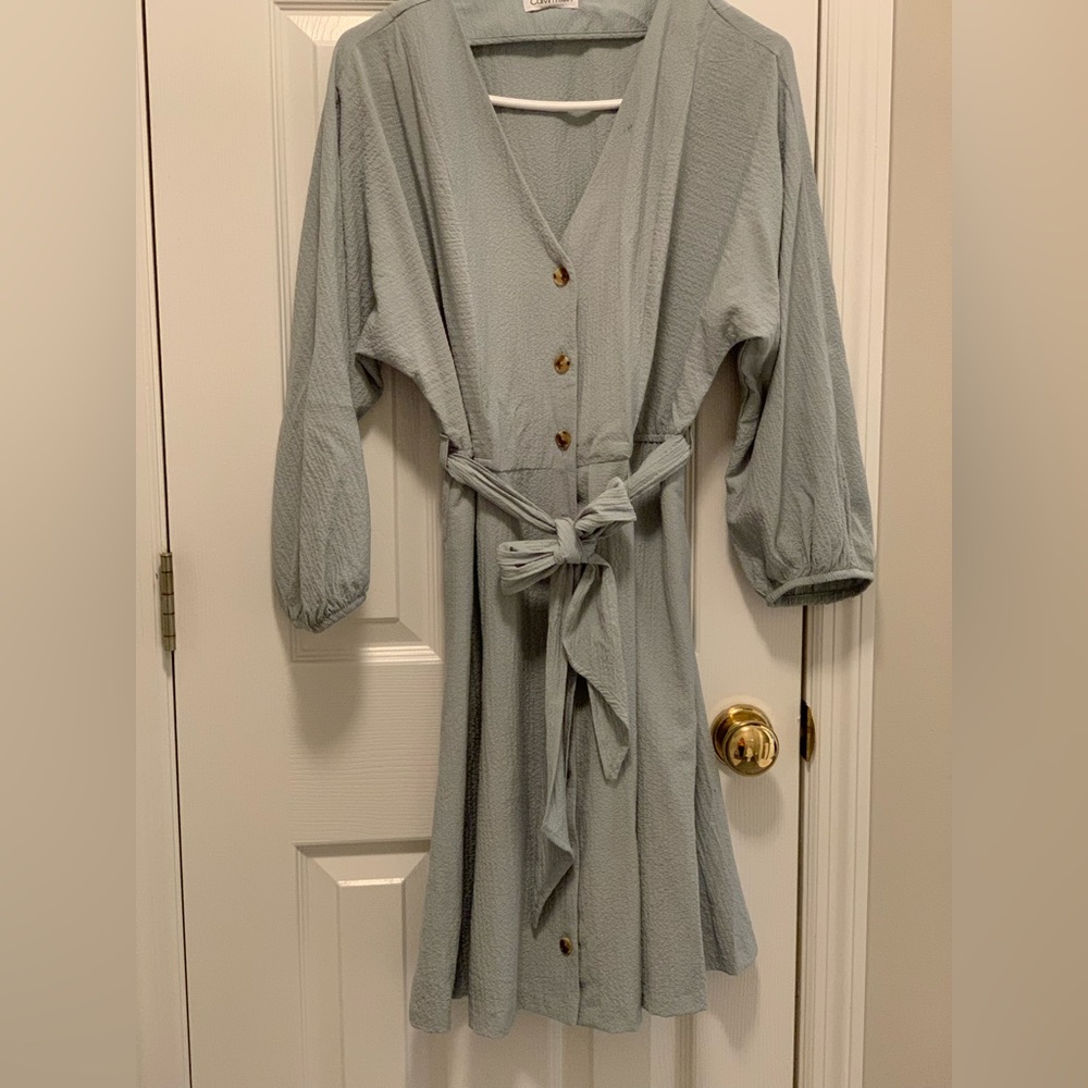 Calvin Klein Vneck button down dress 3/4 sleeve, olive green, size 6